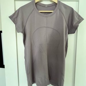 Lululemon swiftly tech lilac colour size 12